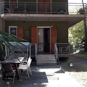 casa-a-cervia-via-gargano-14.emilia-romagnahotels.net/